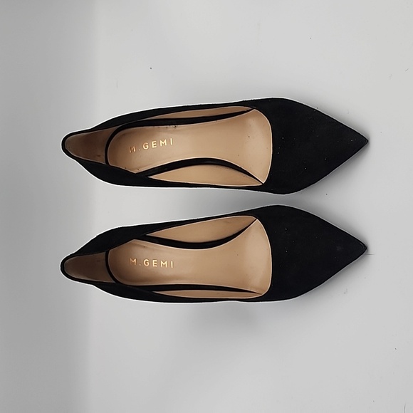 M. GEMI Black Suede Stiletto Heeled Pump with Pointed-toe, size 40½ - Picture 2 of 8
